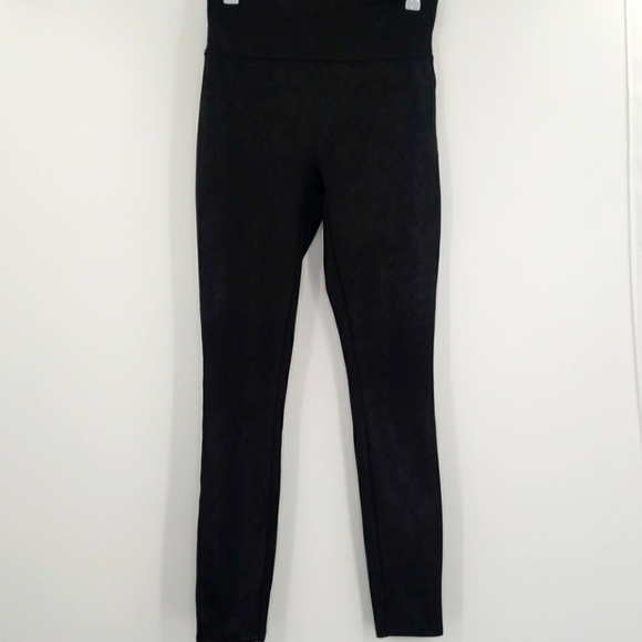 Assets Red Hot Label by Spanx Leggings - Picture 1 of 9